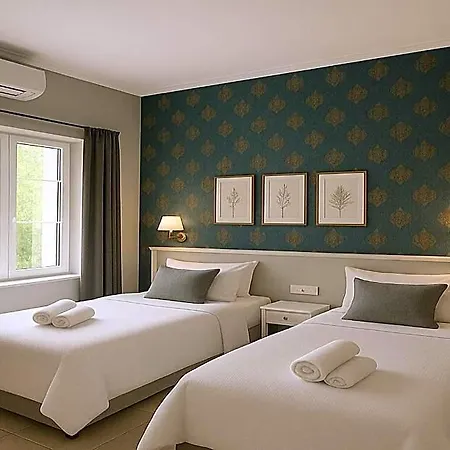 Corlu Safir & Center Hotel 3*